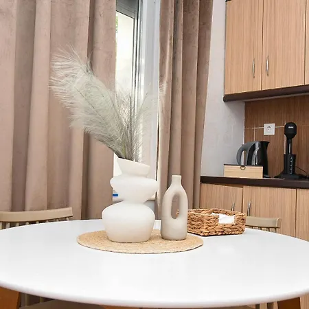 Oasis Apartment